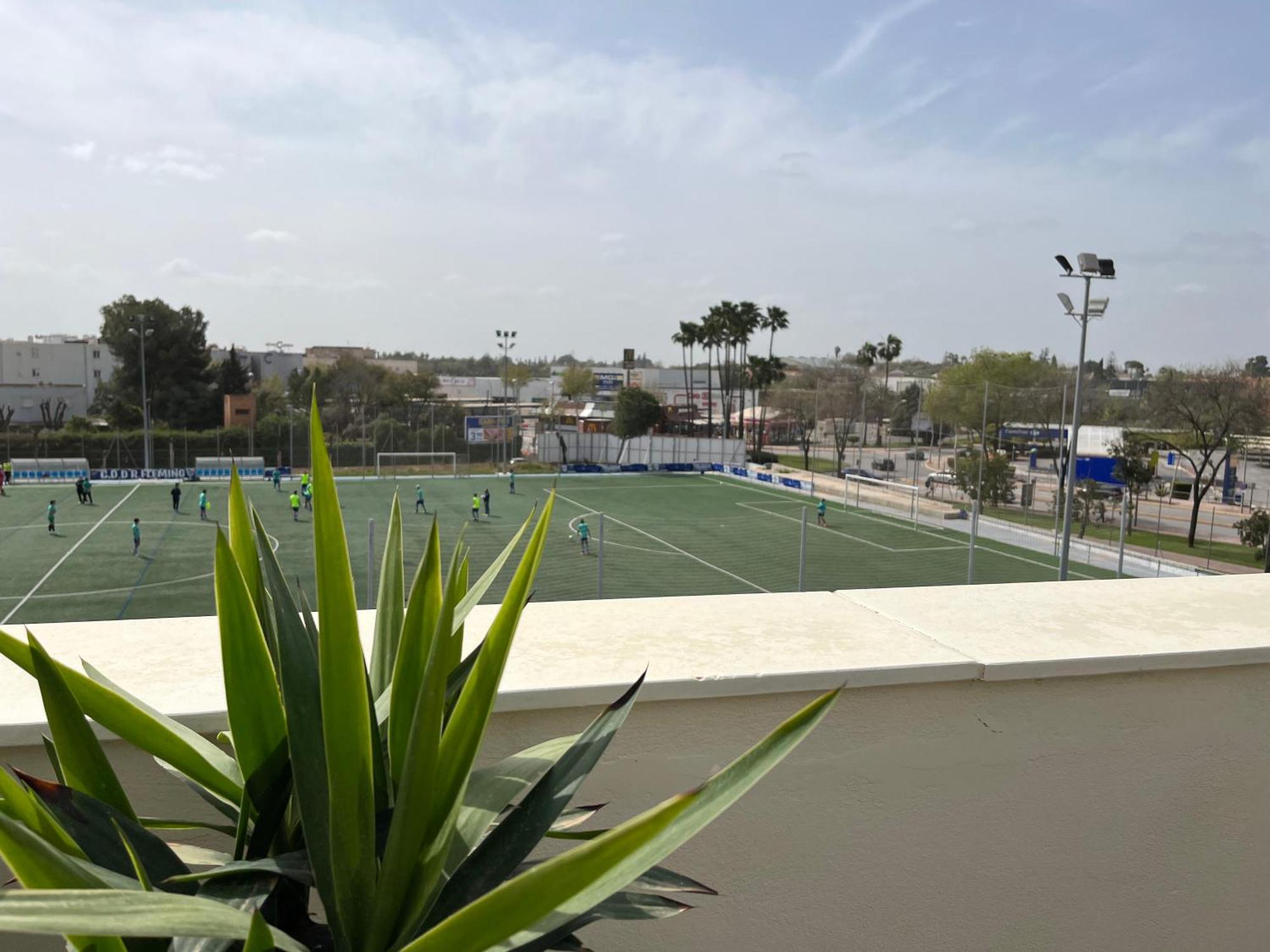 Appartement Duplex Con Terraza Privada Y Parking A 15 Minutos De Sevilla